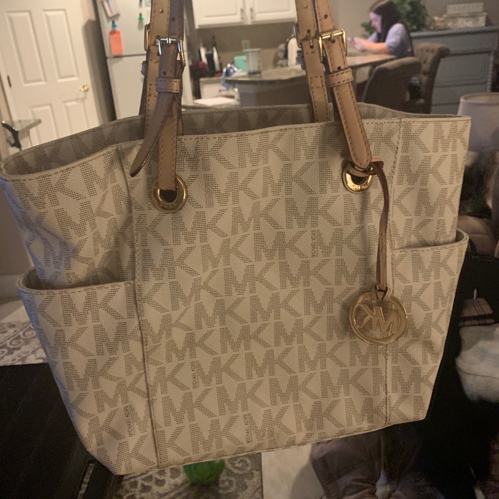 Cream and gold Michael kors bag